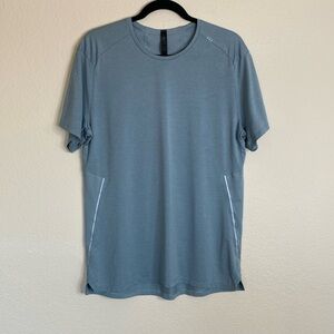 Lululemon tech pique shirt top men’s short sleeve size large blue
